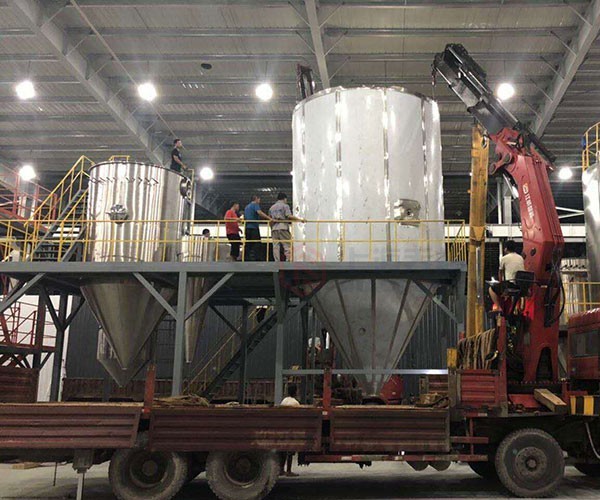 大型生产用喷雾干燥机客户案例客户现场安装照片